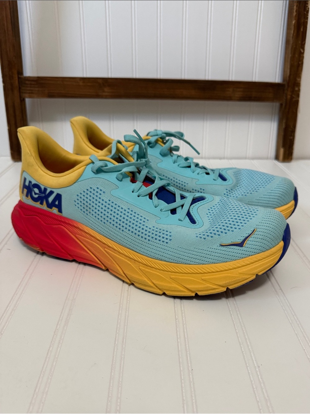 Hoka One One Arahi 7 Men's Athletic Shoes in Cloudless/Poppy (Teal/Yellow/Red)